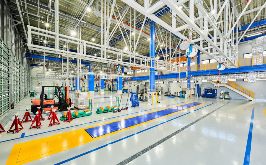 トラック整備 東海工場